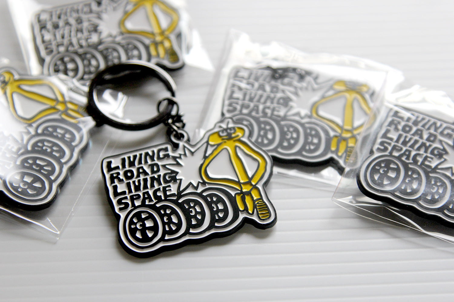 Living road, Living space キーホルダー