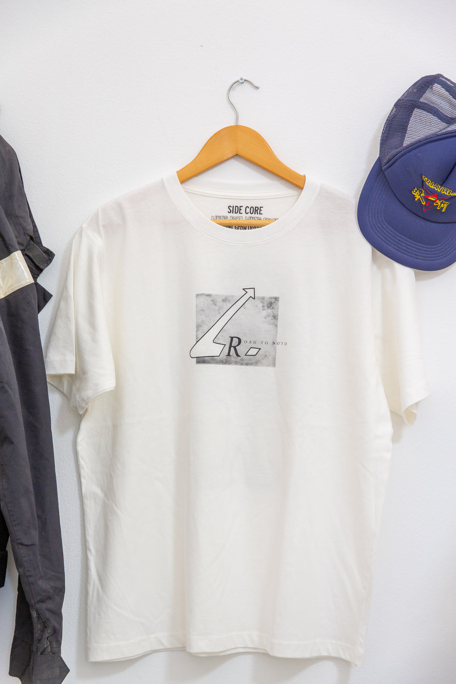 Road to Noto Tシャツ by 細野晃太郎