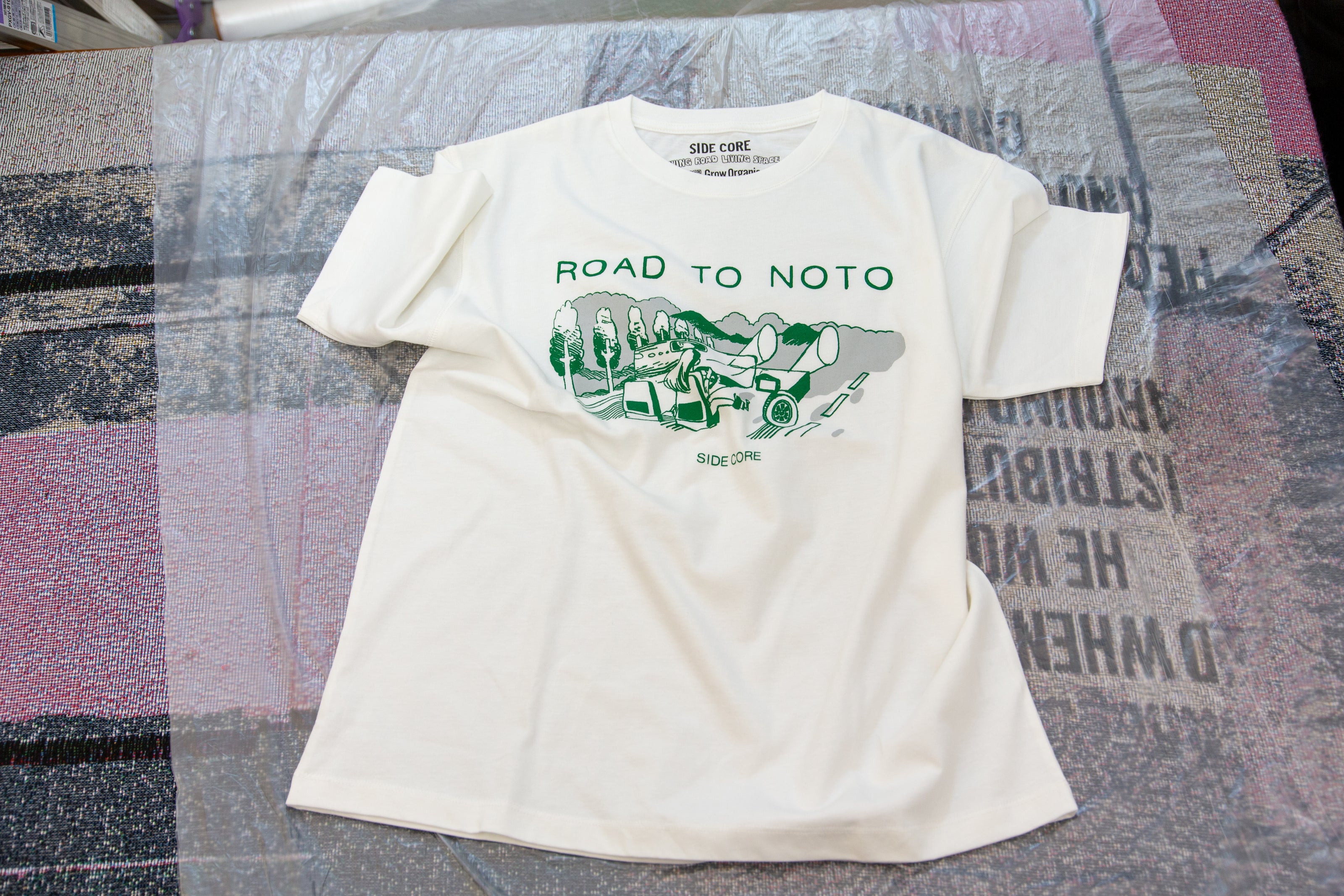 Road to Noto Tシャツ by Tohry