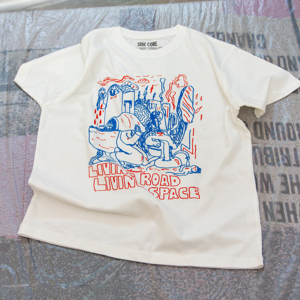 Living road, Living space Tシャツ by DIEGO