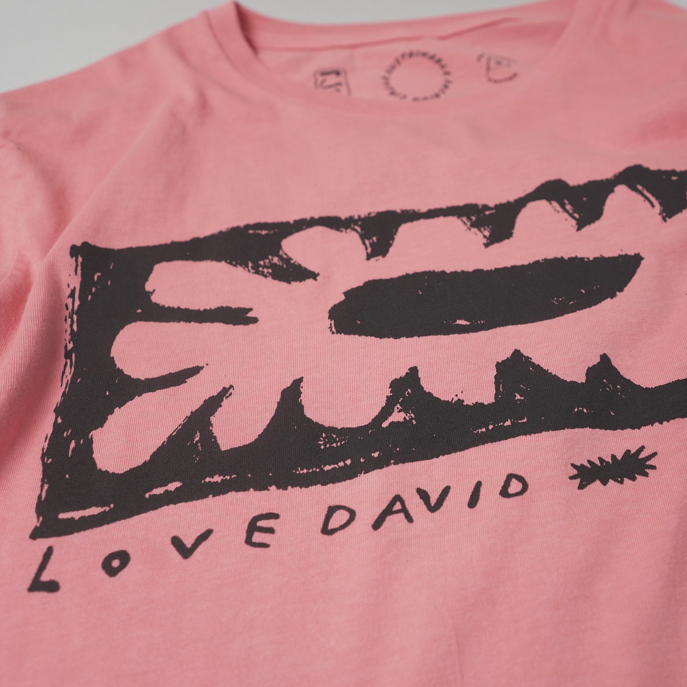 KOM_I x LOVEDAVID TEE / Pre Organic Cotton